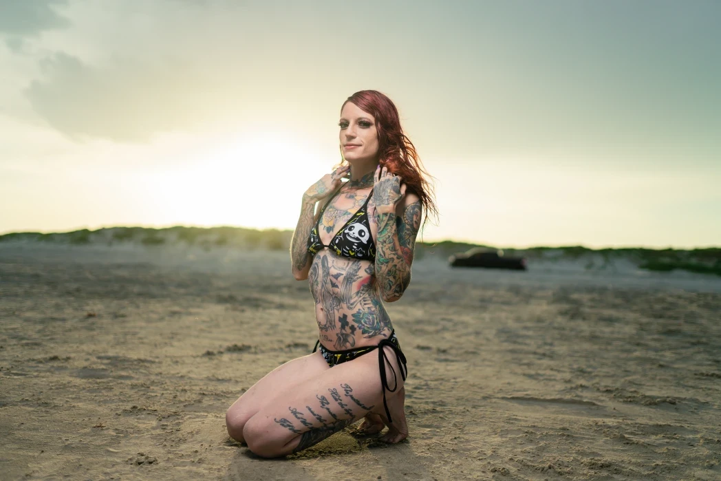 Scarlett photographed by Heretic Photography